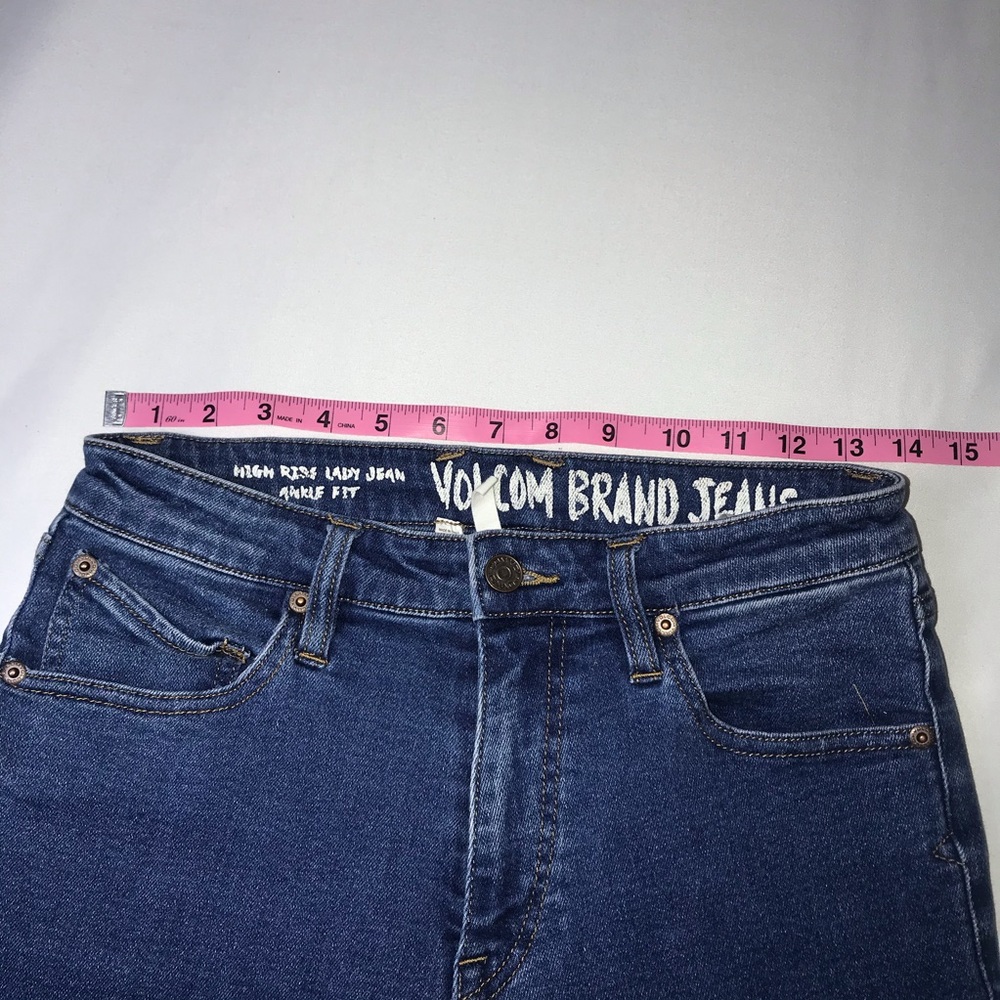 Volcom High Rise Jeans - Picture 5 of 6